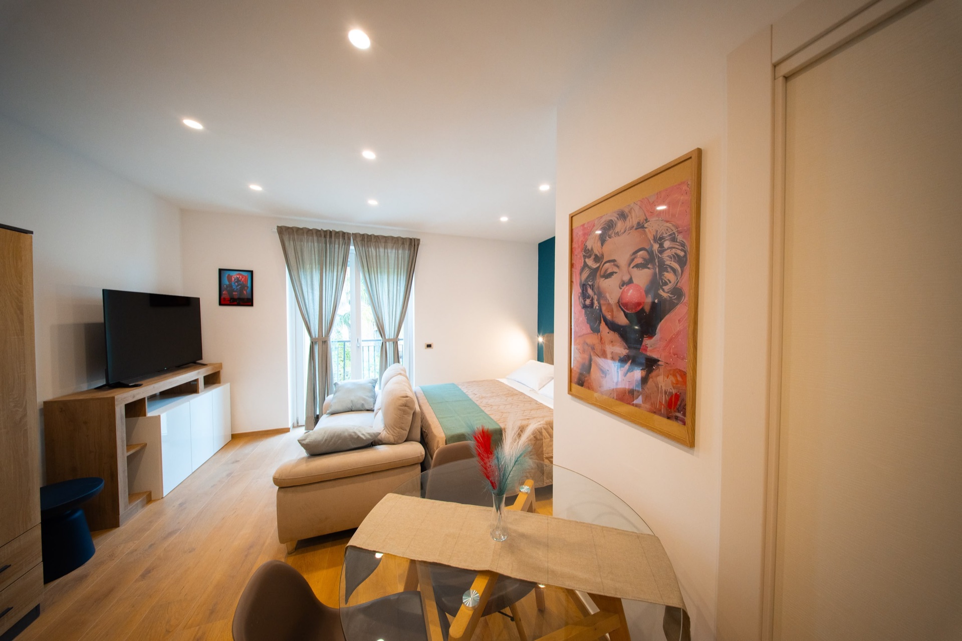 Camera 4 di Salernum Luxury Apartments